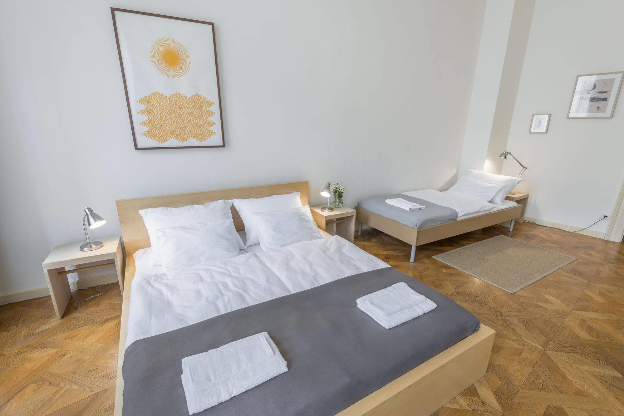 Bohemia Apartments Prague Centre Ngoại thất bức ảnh